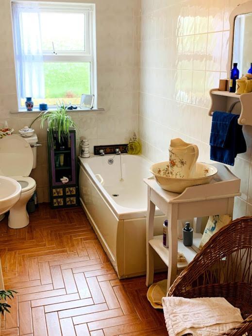 Lakeview House B&B Baylet Экстерьер фото