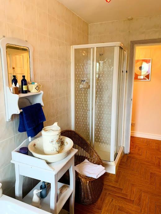 Lakeview House B&B Baylet Экстерьер фото