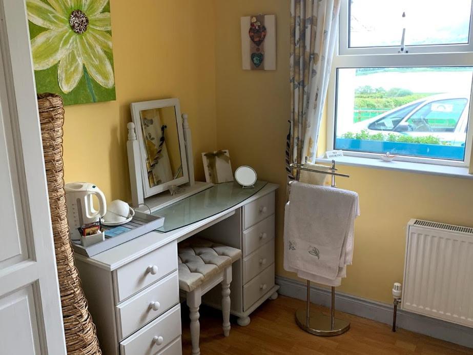 Lakeview House B&B Baylet Экстерьер фото